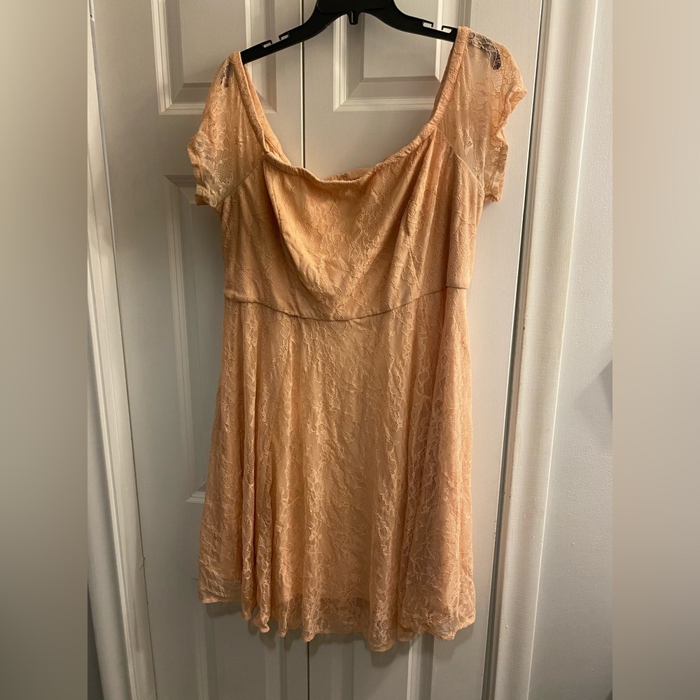 Torrid blush pink dress